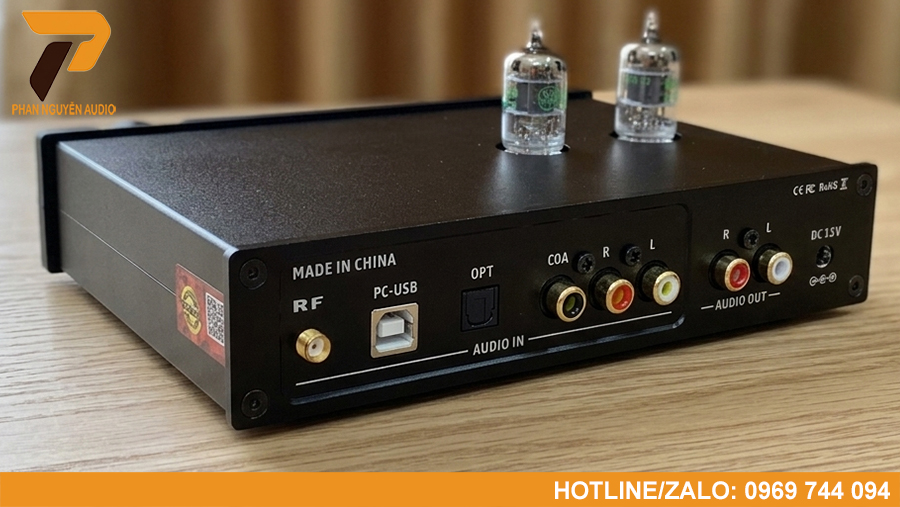 Thiết kế nhôm nguyên khối của SUCA T1 Pro mang đến vẻ ngoài sang trọng, bền bỉ và hạn chế nhiễu điện từ trong quá trình hoạt động.